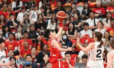 开云体育下载:“双塔”闪光 中国女篮热身赛击败日本队